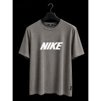 Футболка Nike Brend Premium чоловіча/унісекс